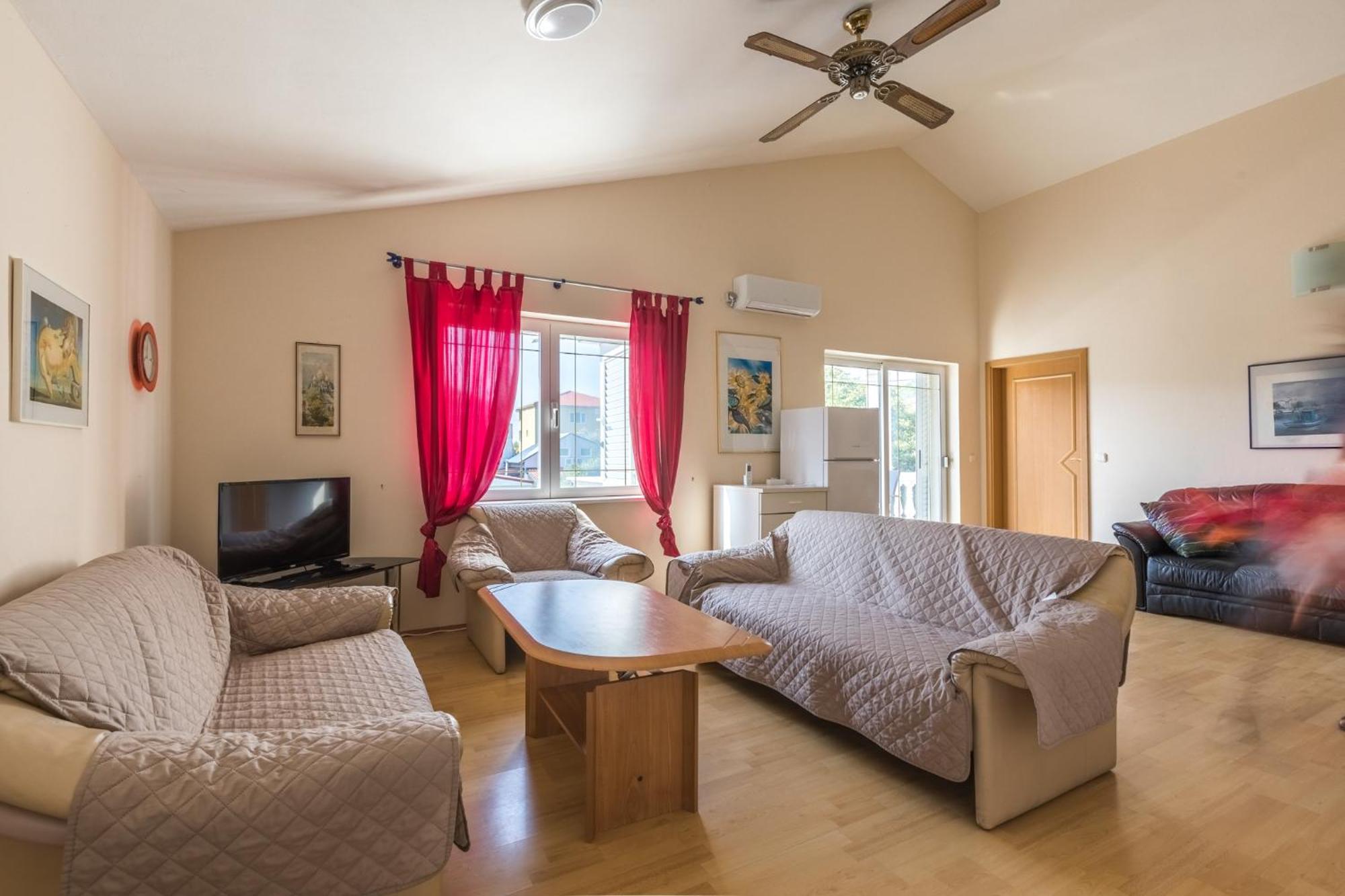Apartment Pero Муртер Екстериор снимка